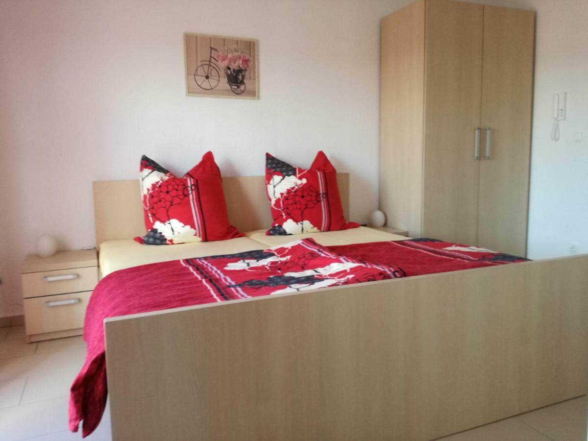 Apartment Juric Трогир Экстерьер фото