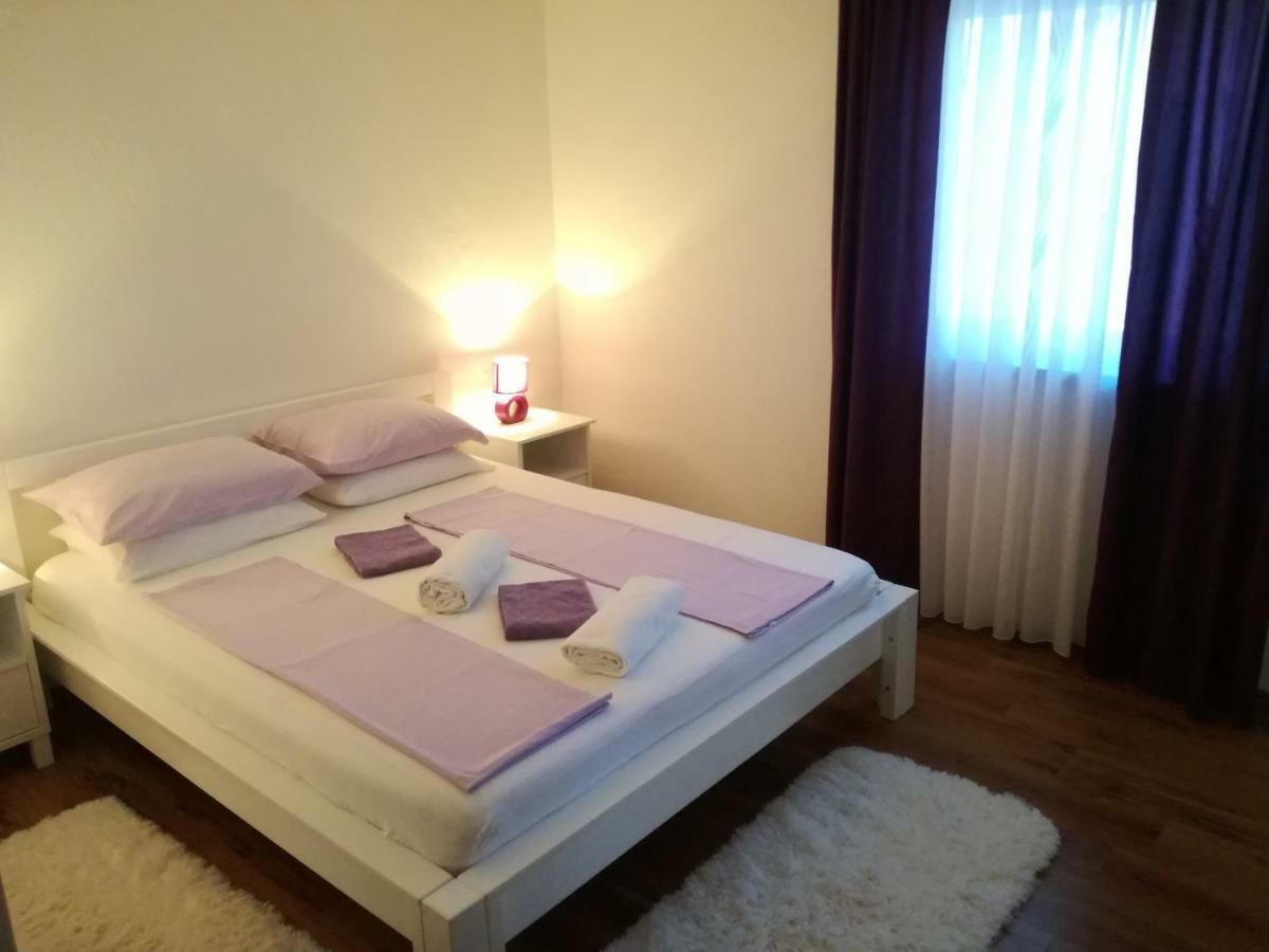 Apartment Juric Трогир Экстерьер фото